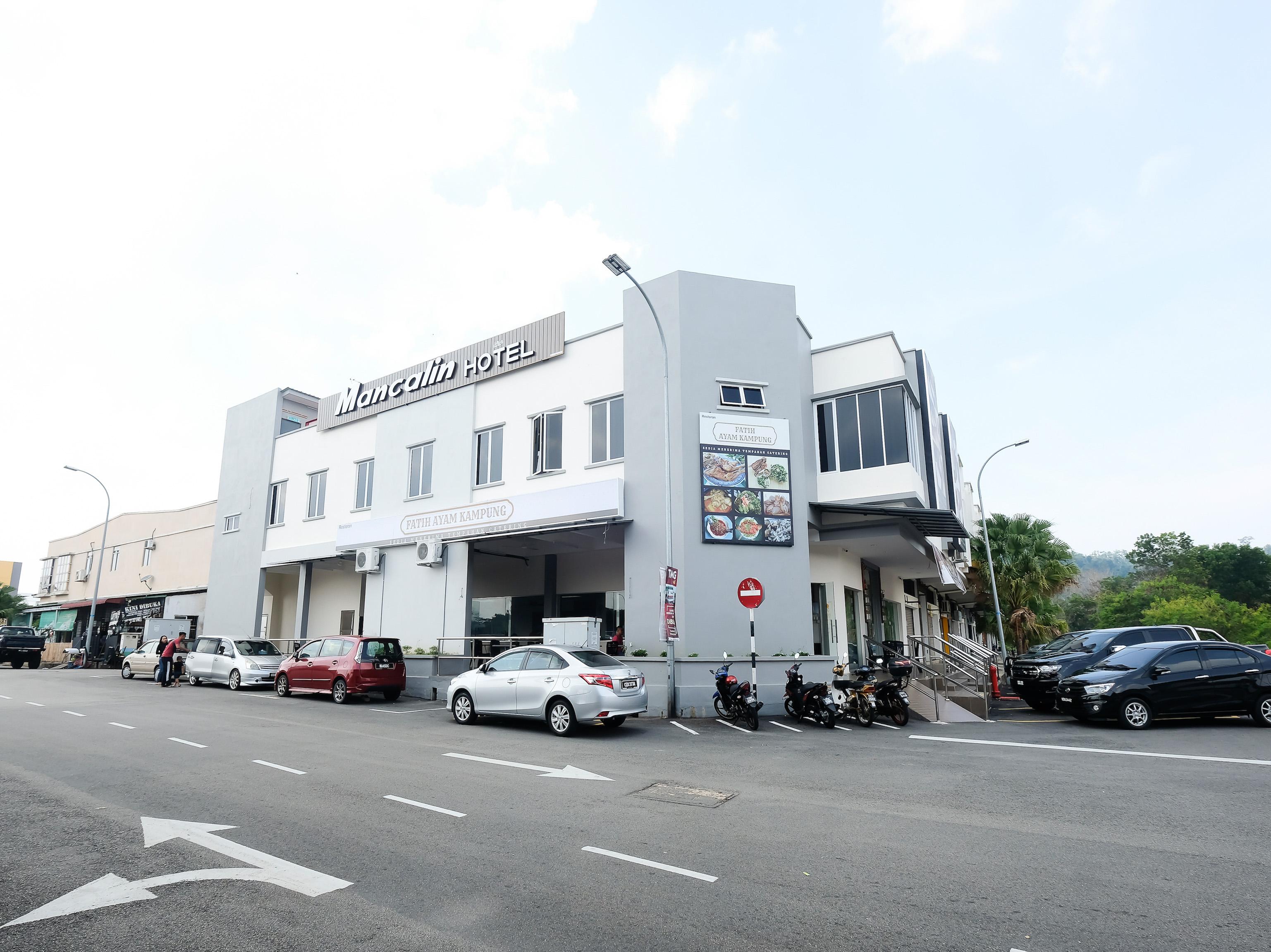 Super Oyo 43935 Mancalin Hotel Kuantan Exterior foto